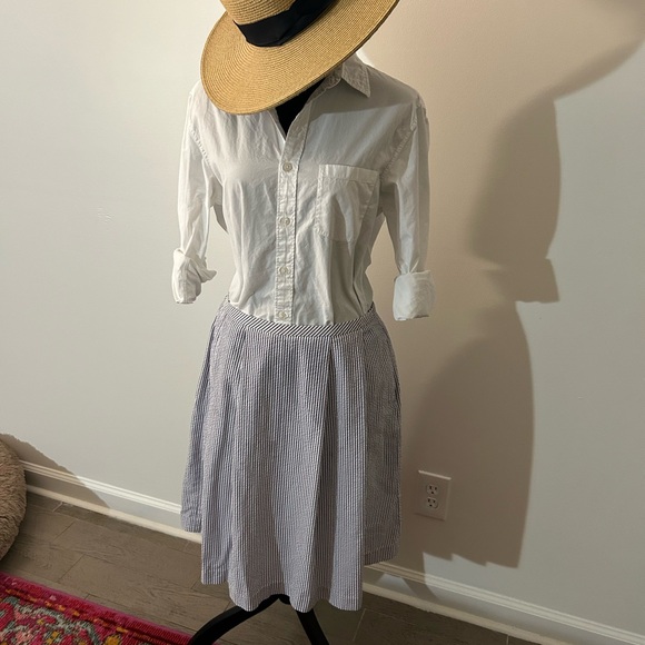 Brooks Brothers midi skirt. - Picture 4 of 5